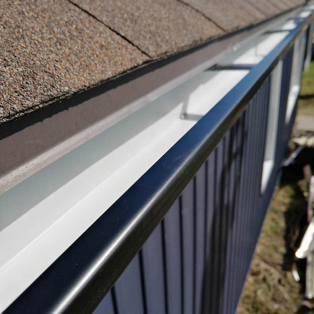 Eavestrough